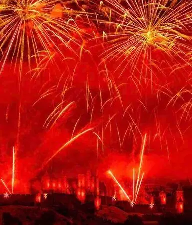 Apartment Avec Parking Vue Sur La Cite De *