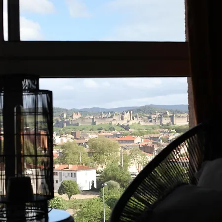 Apartment Avec Parking Vue Sur La Cite De Carcassonne