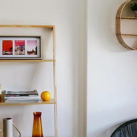 Avec Parking Vue Sur La Cite De