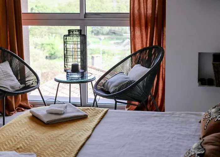 Appartement Avec Parking Vue Sur La Cité De *