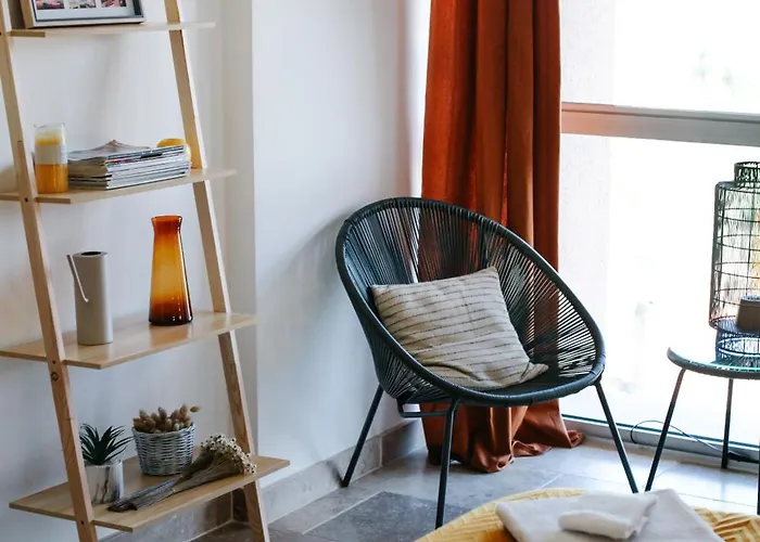 Appartement Avec Parking Vue Sur La Cité De